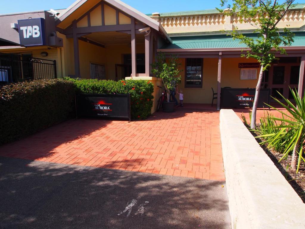 Dongara Hotel Motel Экстерьер фото